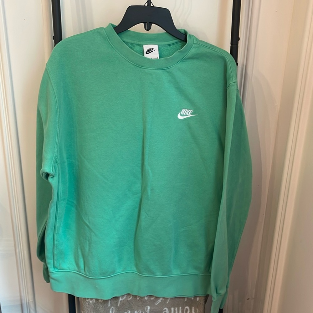 Nike crew sweatshirt